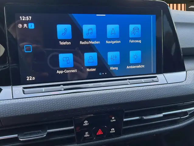 Volkswagen Golf view 9