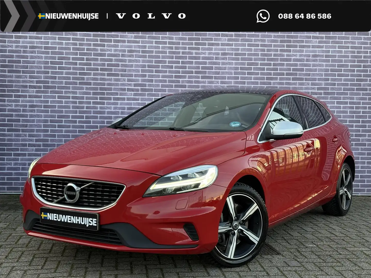Volvo V40 2.0 T5 R-Design | Parkeercamera | Keyless entry/st Rot - 1