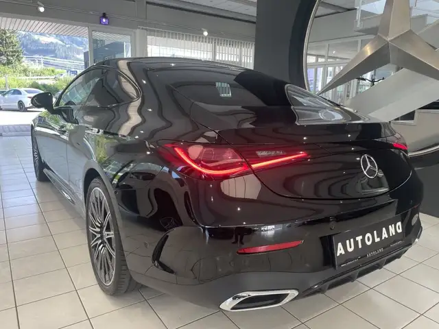 Mercedes-Benz CLE 180 AMG Line Panoramadach, Burmester Ansicht 6