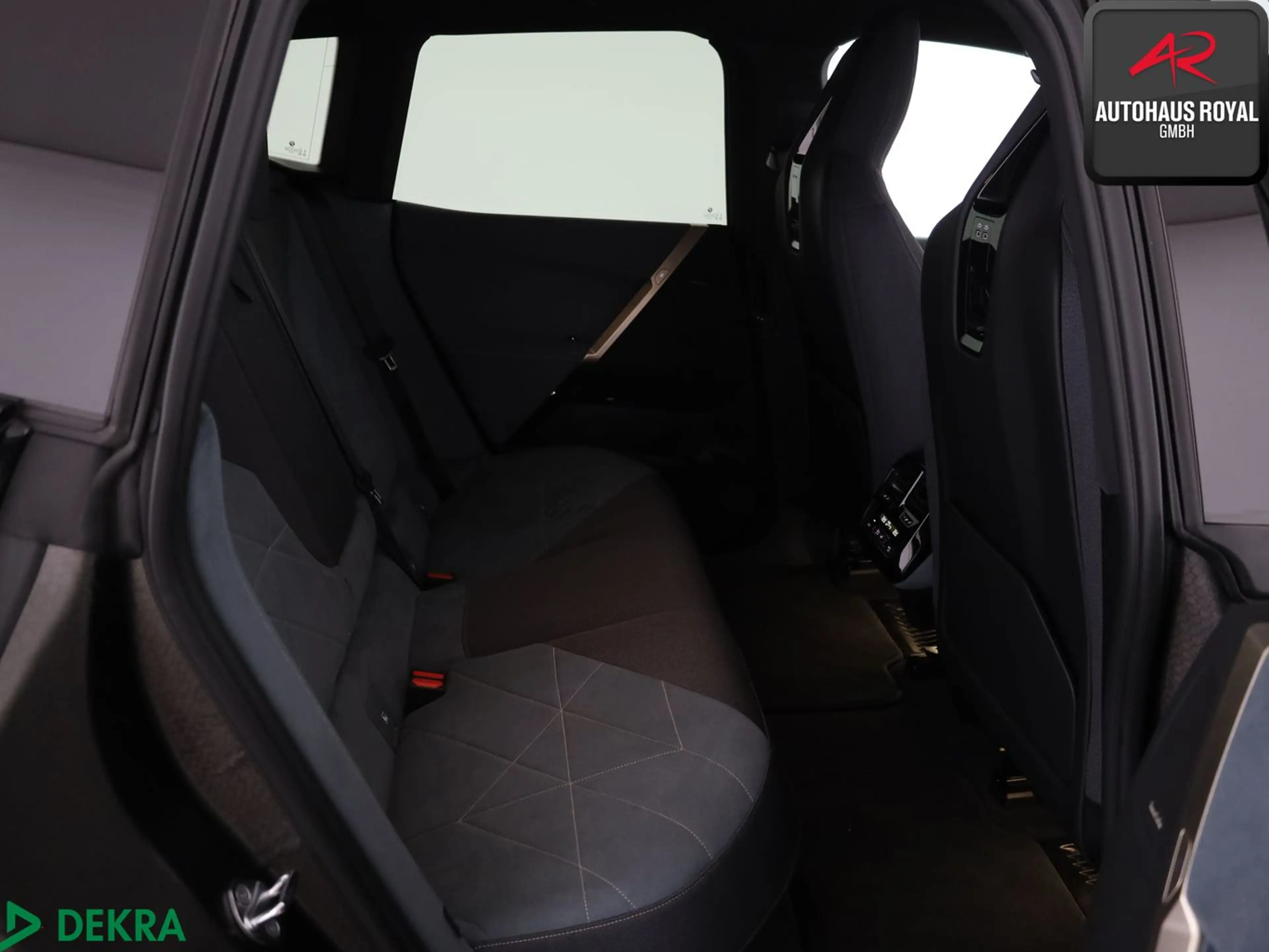 BMW iX xDrive40 SPORT LASER,MASSAGE,MEMORY,360°,ACC — photo 12