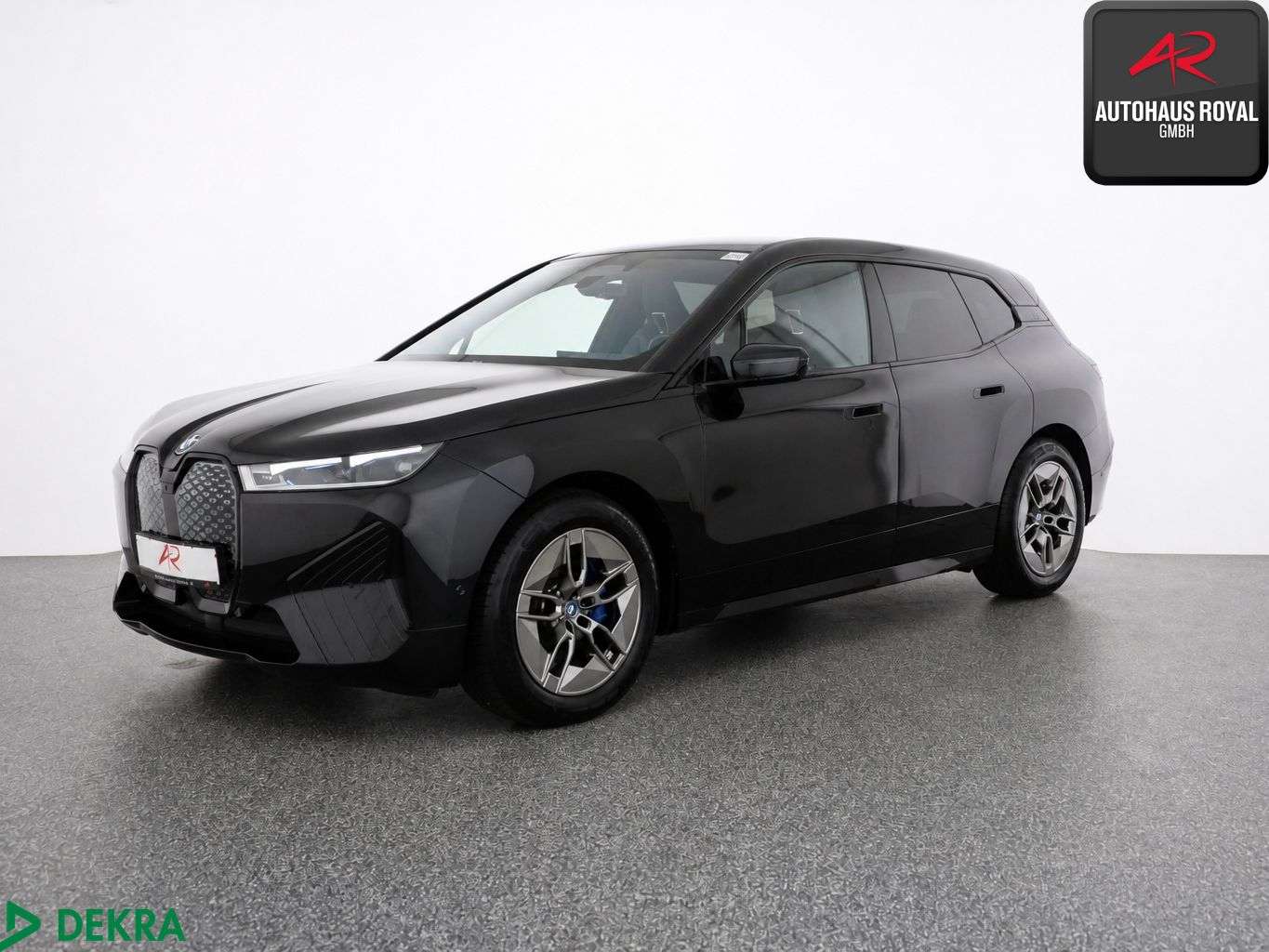 BMW iX
