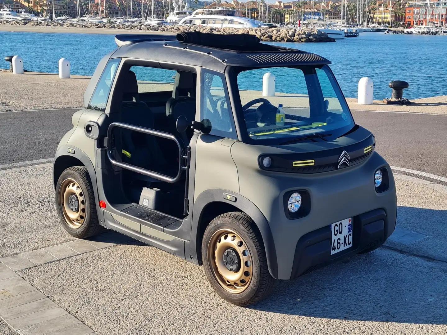Citroen Ami Buggy Verde - 1