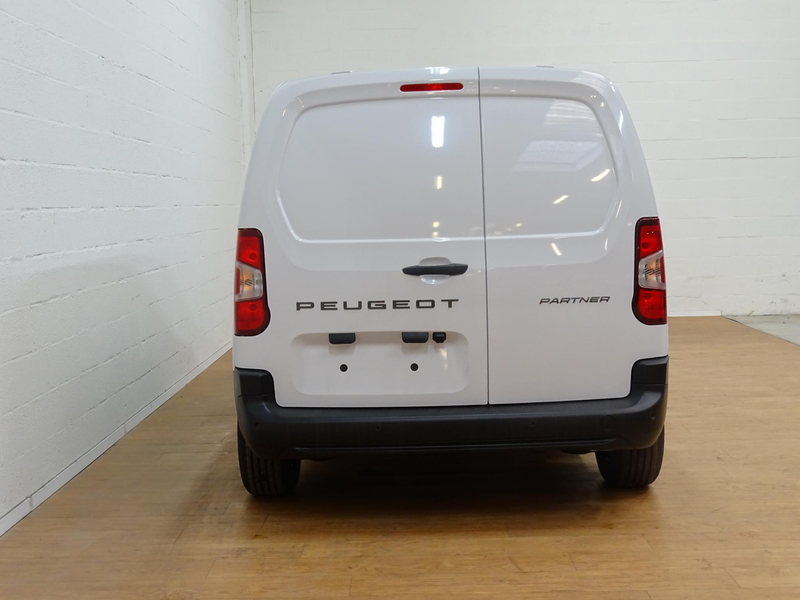 Peugeot Partner 1.5 BlueHDi L1 Light 75kW — photo 9