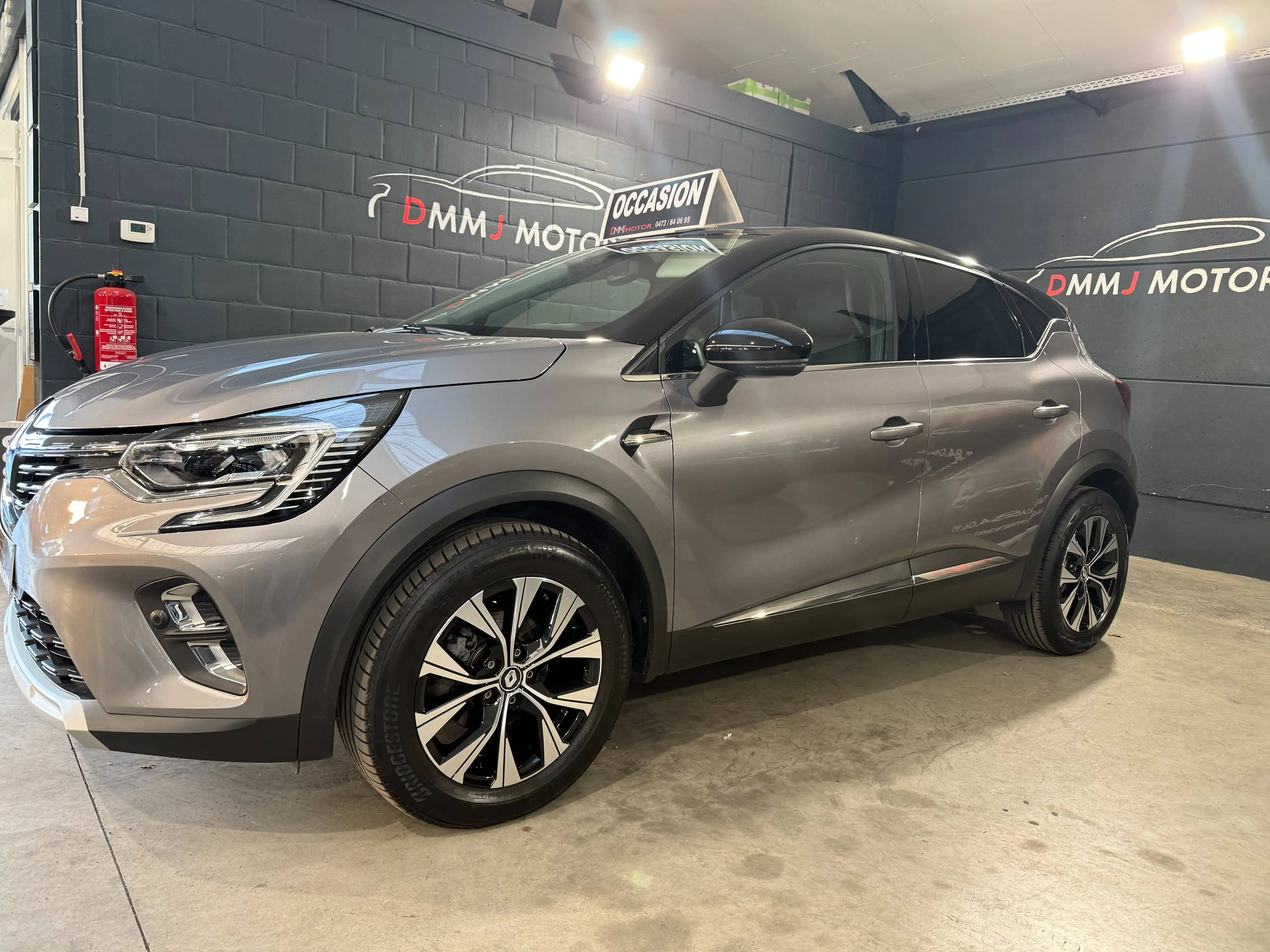 Renault Captur Captur 1.33 TCe MHEV Techno EDC GPF — photo 2