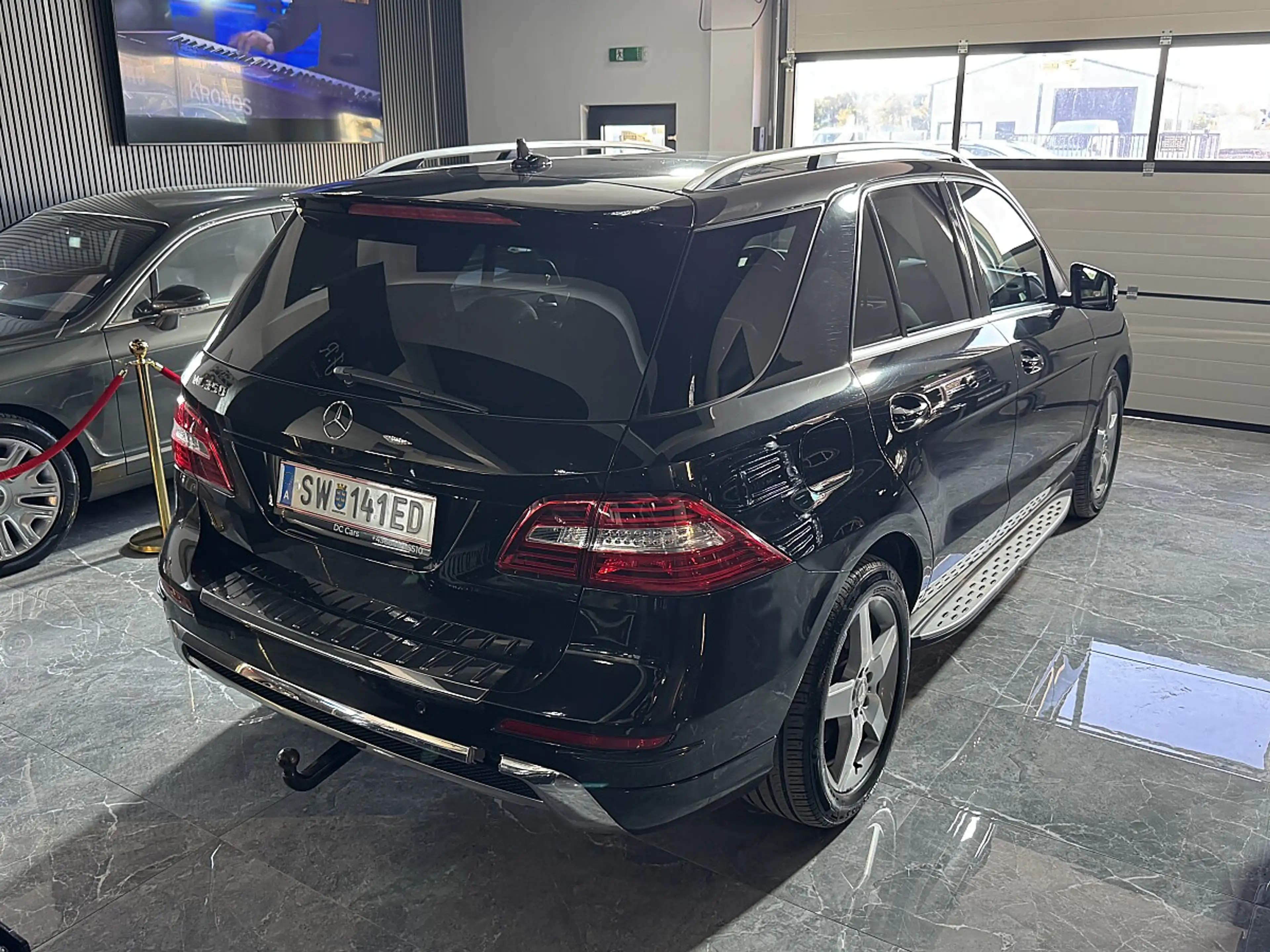Mercedes-Benz ML 350 BlueTEC 4MATIC Aut.*AMG-PAKET* — photo 3