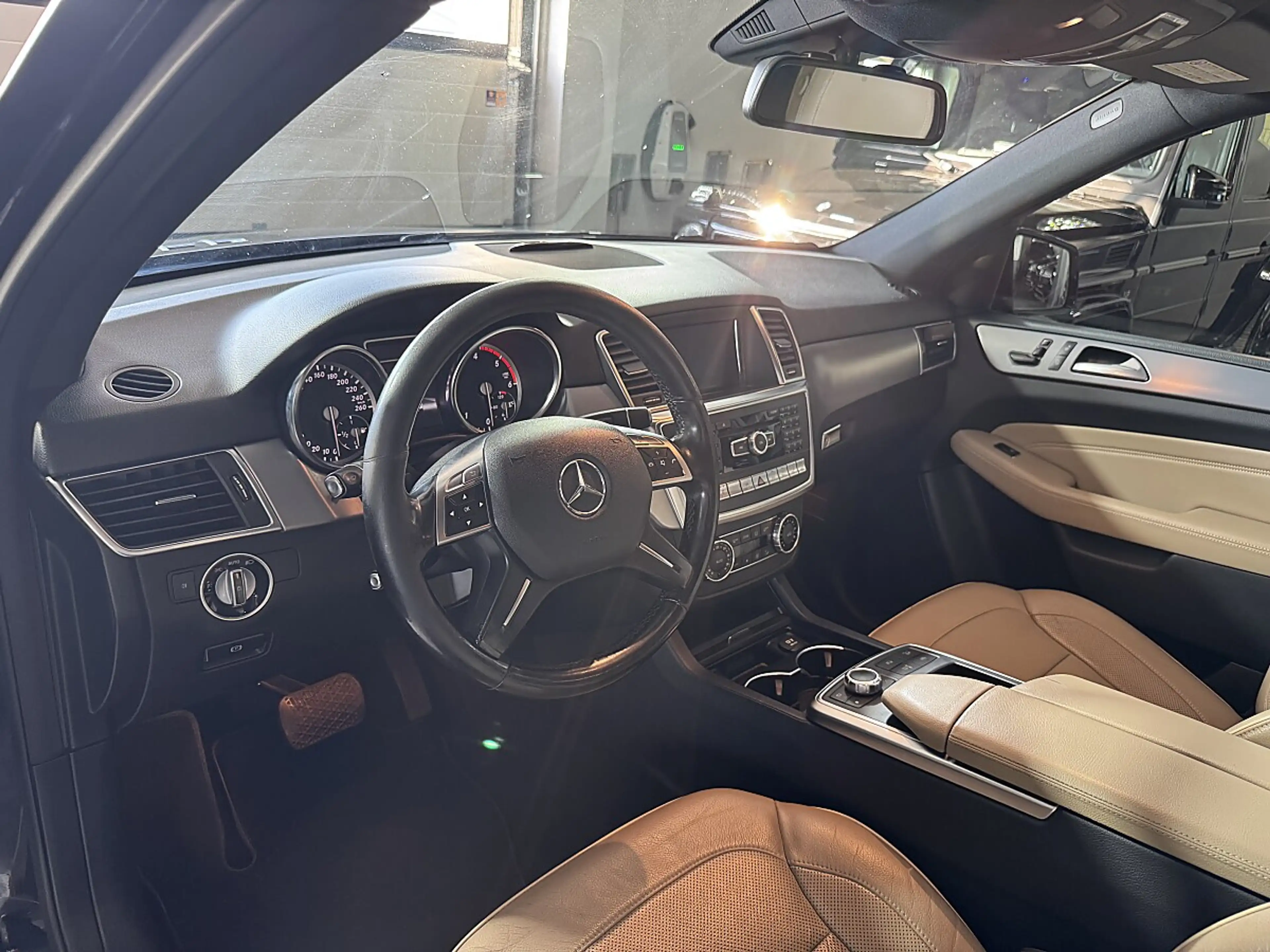Mercedes-Benz ML 350 BlueTEC 4MATIC Aut.*AMG-PAKET* — photo 5
