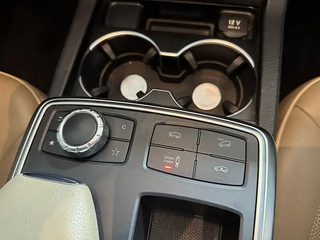 Mercedes-Benz M-Class view 13