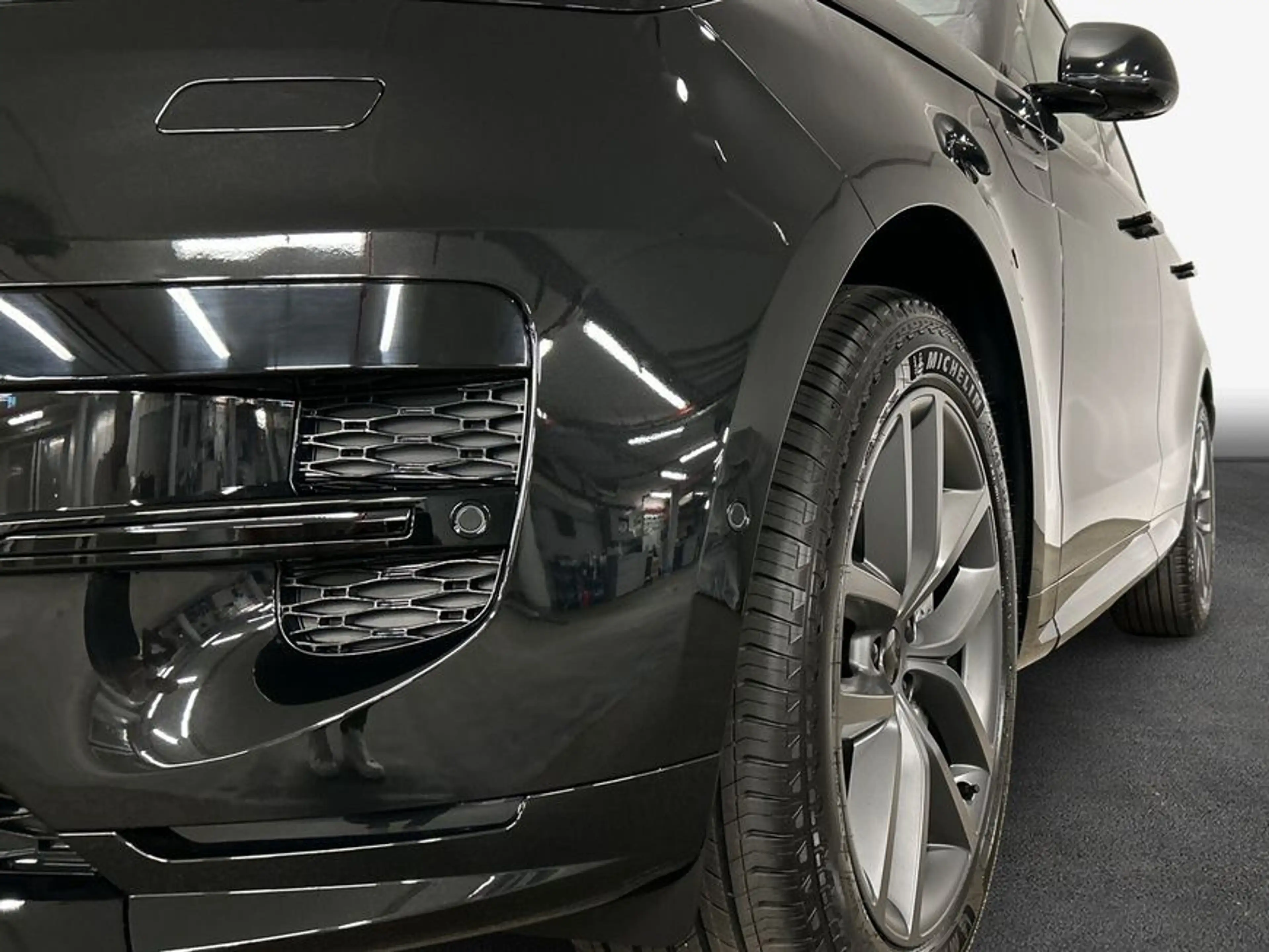 Land Rover Range Rover Sport D300 Dynamic SE — photo 12