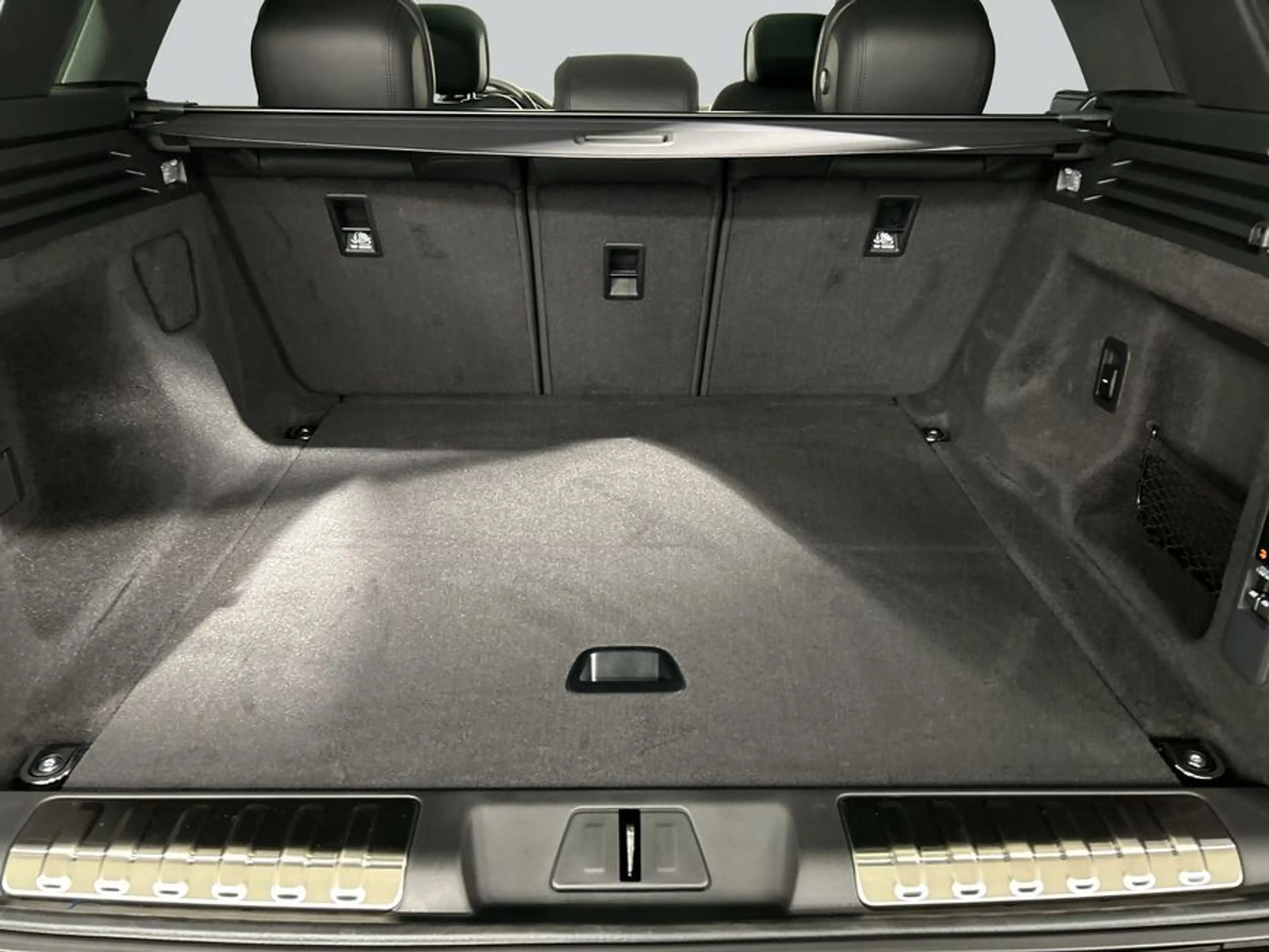Land Rover Range Rover Sport D300 Dynamic SE — photo 11