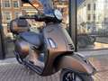 Vespa GTS Super Sport 310 Scooter SuperSport HPE EURO5+ SPECIALPAINT EXCLUSI Bruin - thumbnail 2