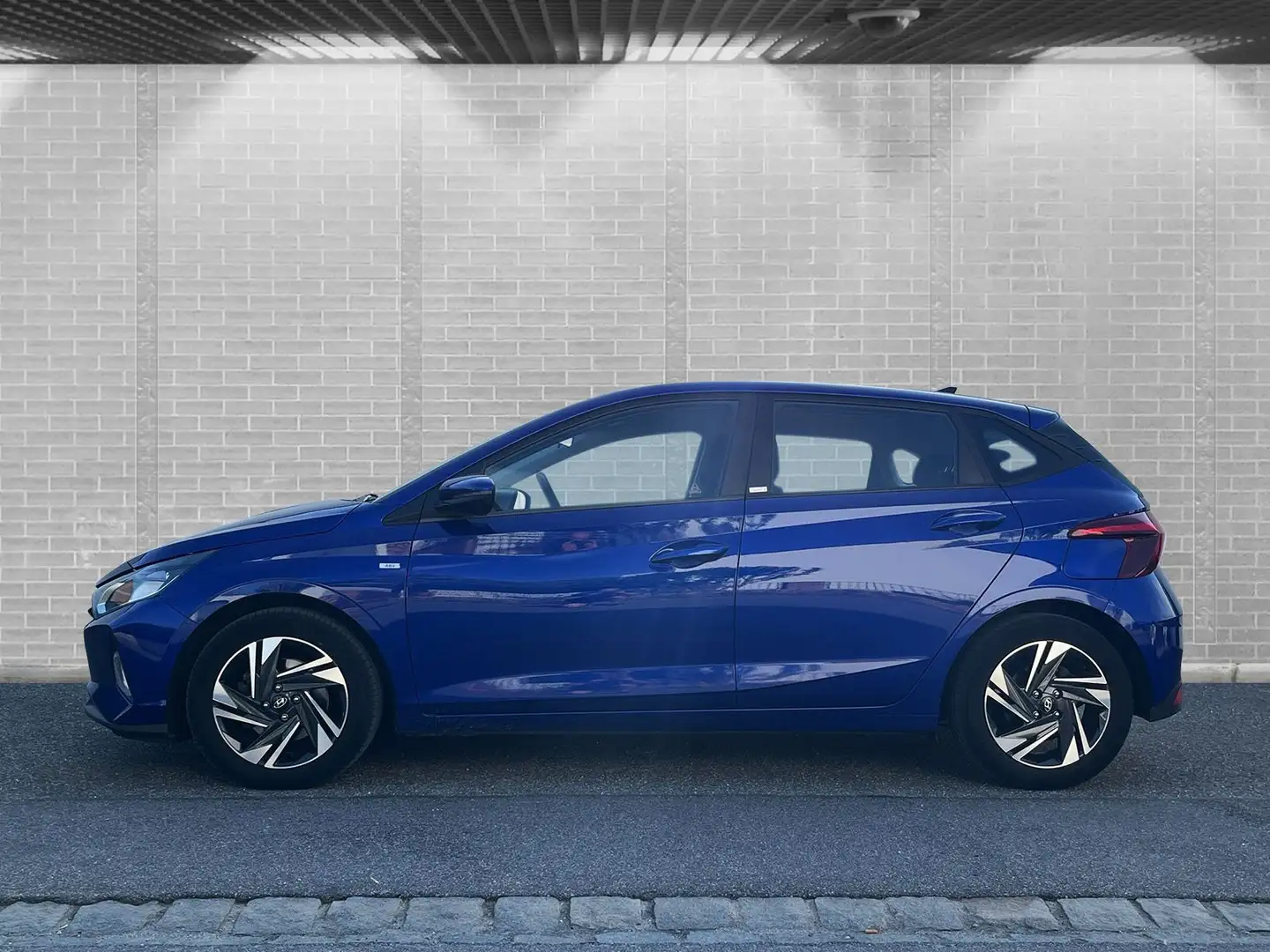 Hyundai i20 1.0 T-GDI Intro Edition SHZ|KLIMA|KAMERA|PDC Blau - 2
