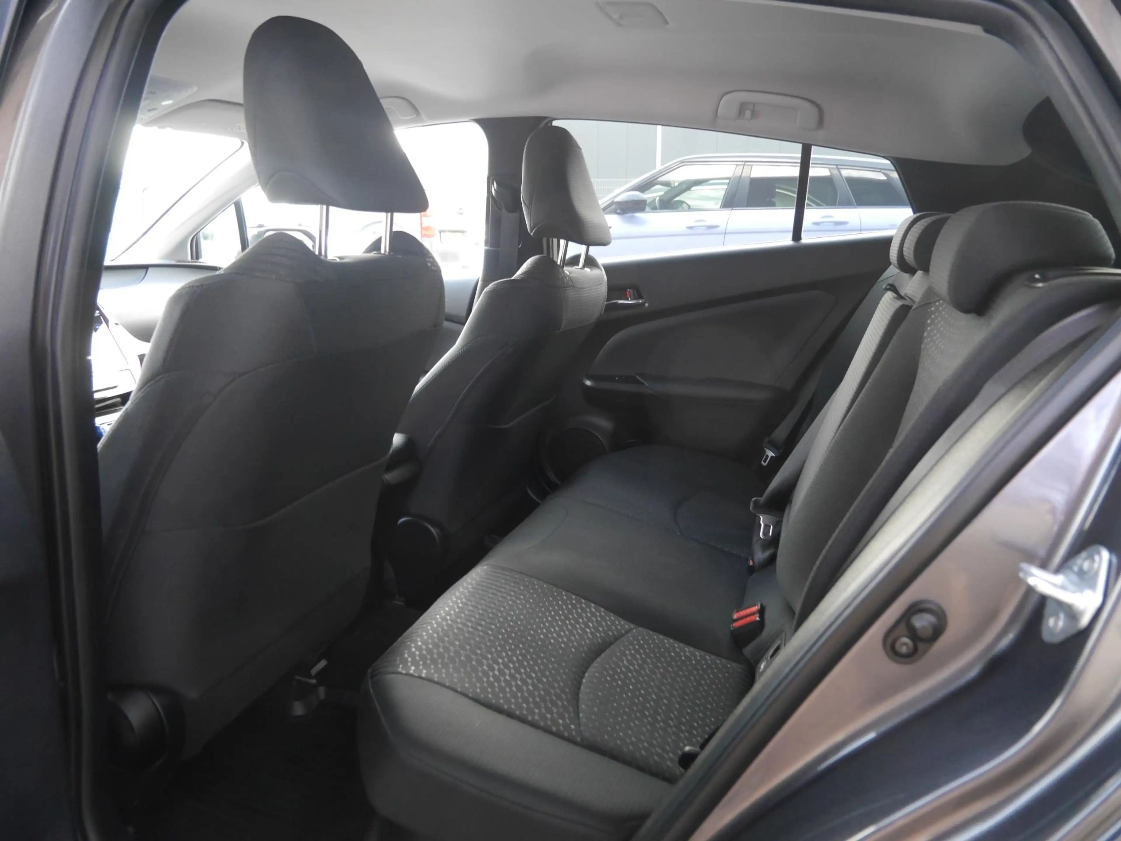 Toyota Prius 1.8 First Edition | Automaat| Head up display | St — photo 10