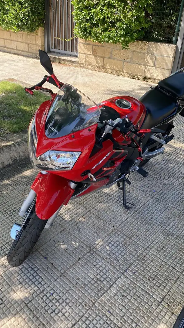 Honda CBR 125 Rosso - 1