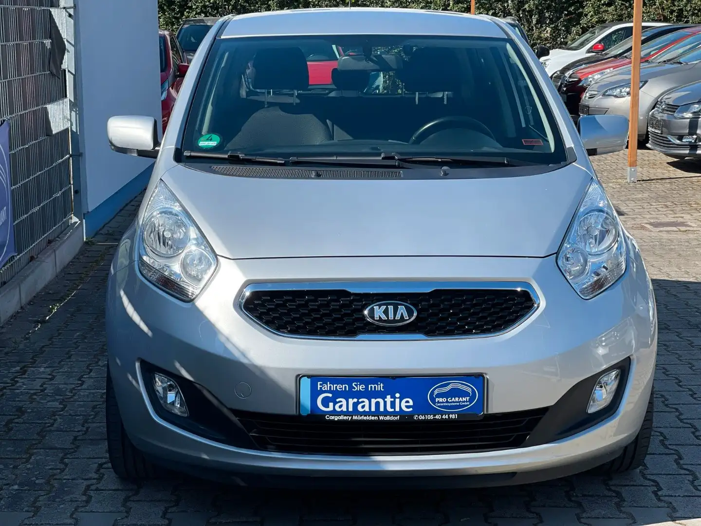 Kia Venga Spirit/Einparkhilfe /SHZ/1.Hd/Garantie Silber - 2