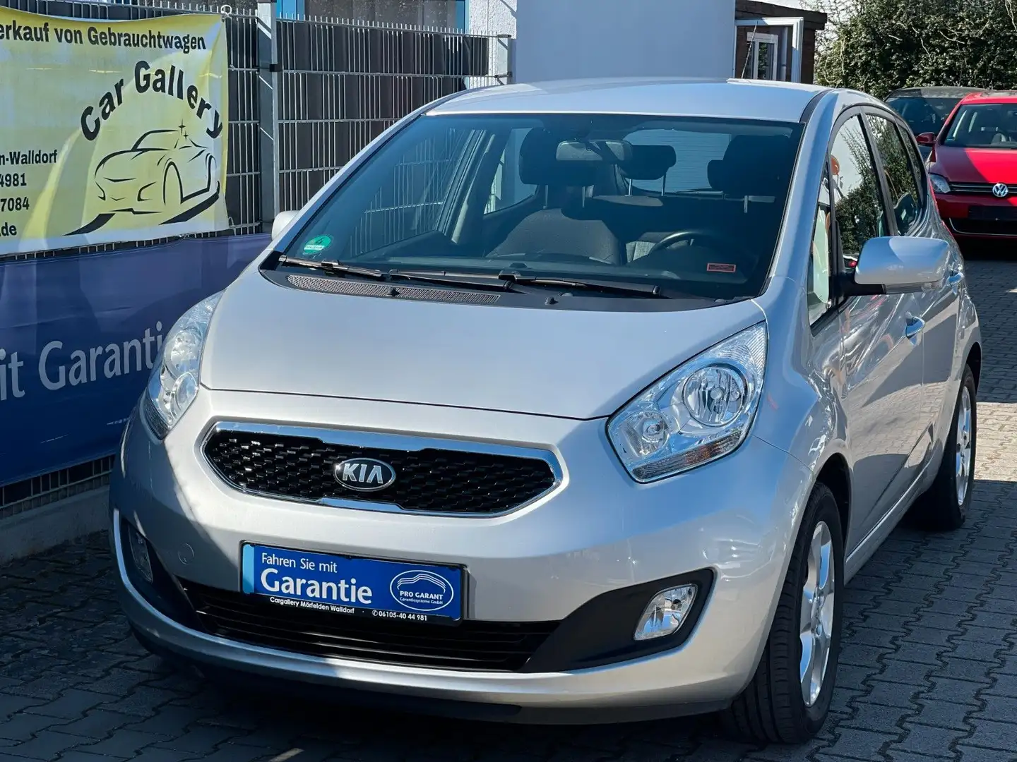 Kia Venga Spirit/Einparkhilfe /SHZ/1.Hd/Garantie Silber - 1