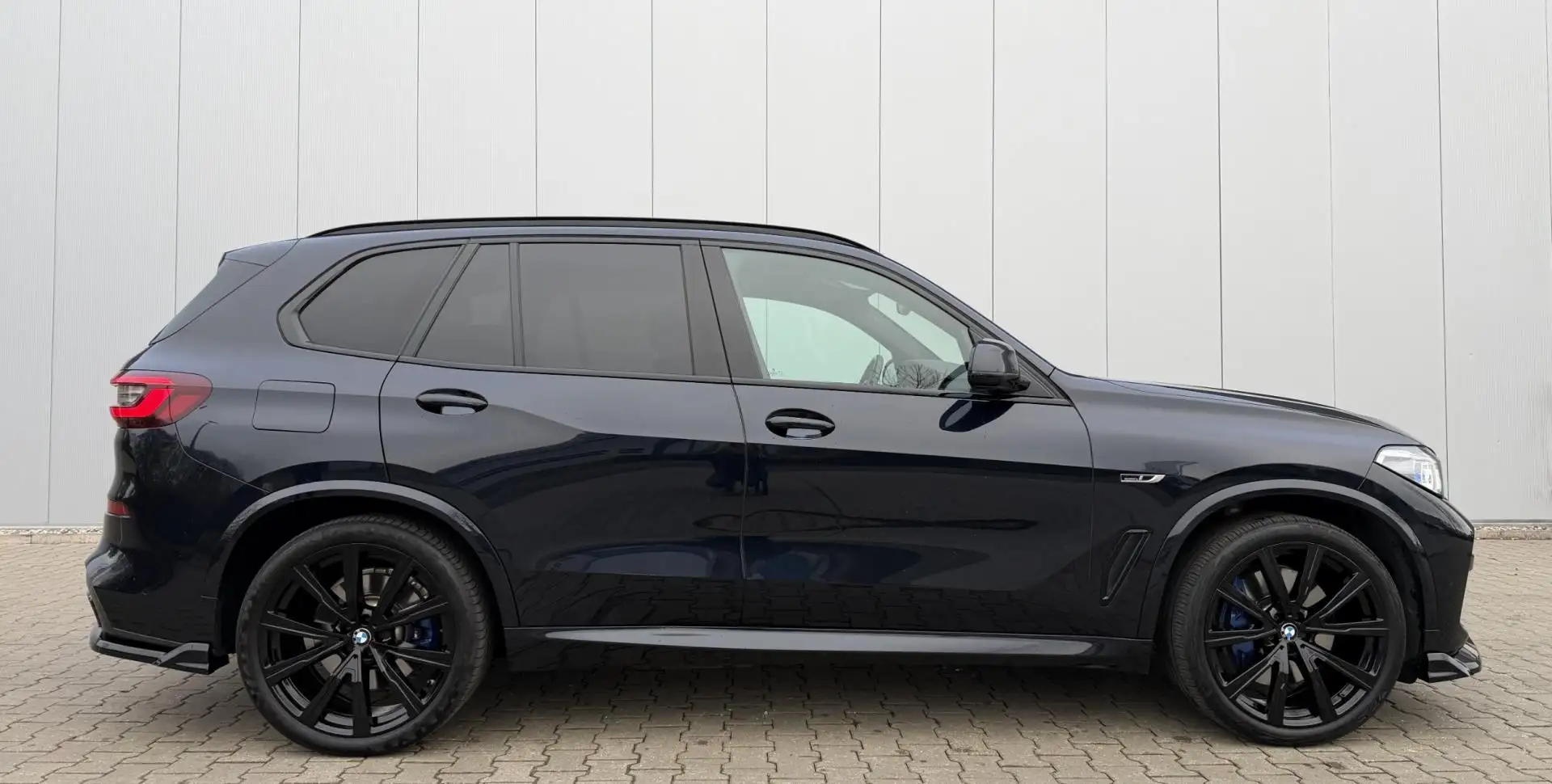 BMW X5 45e Xdrive M-Sport | Laser | Pano | 4wielbesturing Schwarz - 2