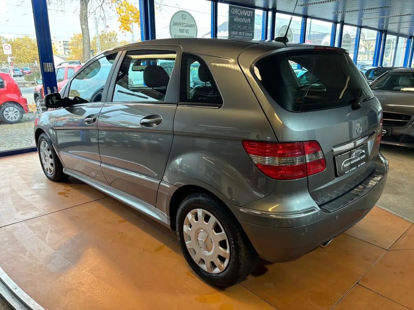 Mercedes-Benz B 170 /Autom./49TKM/2.Hd/Klima/PDC/Allwetter Gris - 2