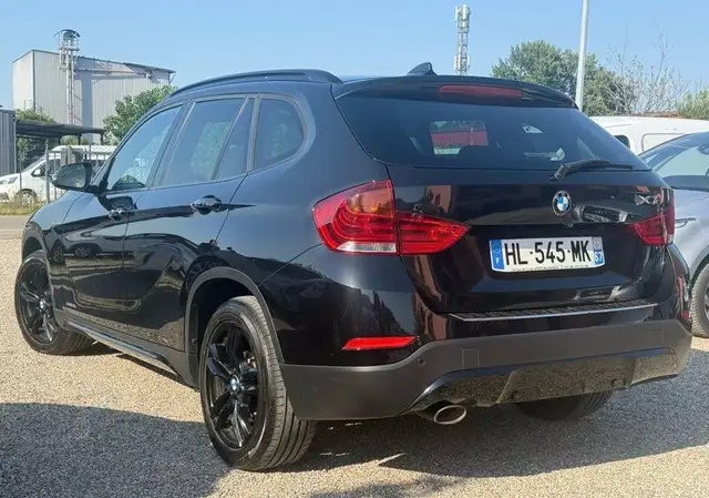 BMW X1 view 2