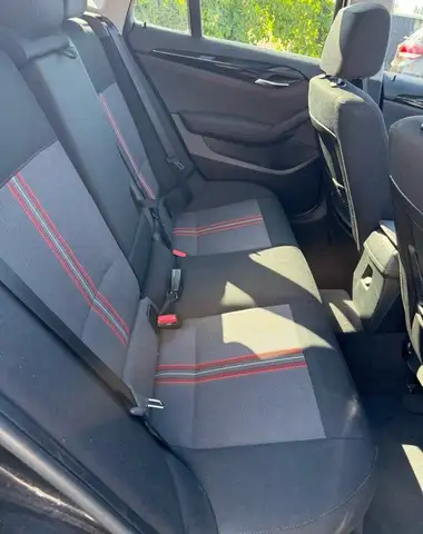 BMW X1 view 9