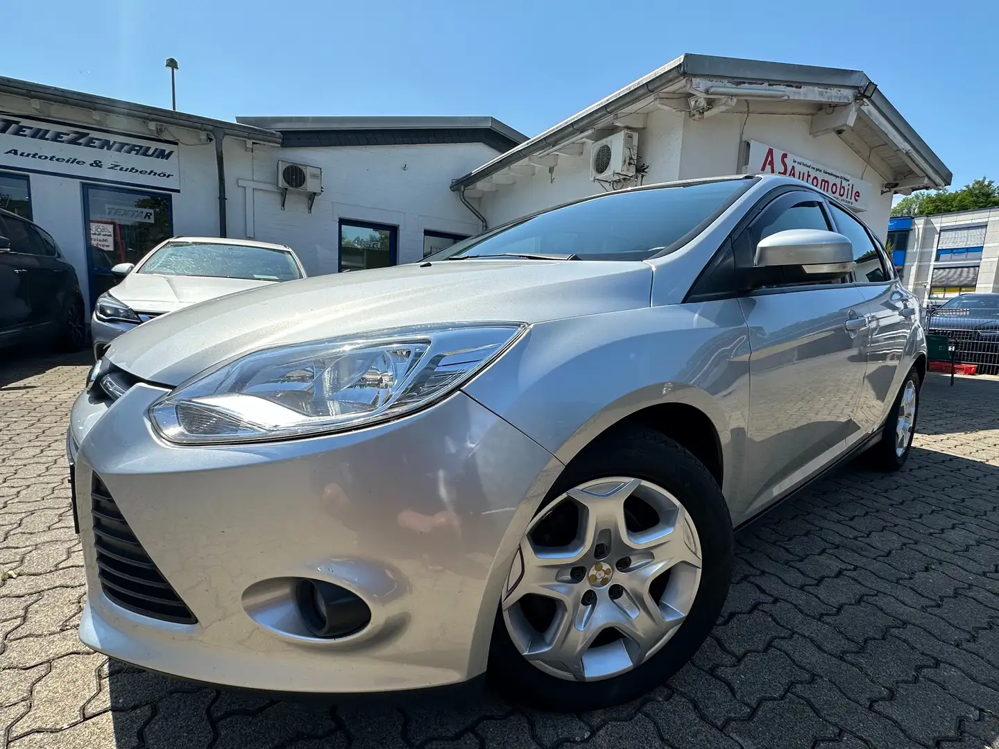 Ford Focus 1.6 TDCI St&St Limousine+KLIMATRONIK+6 GANG+TEMPOM Argent - 1