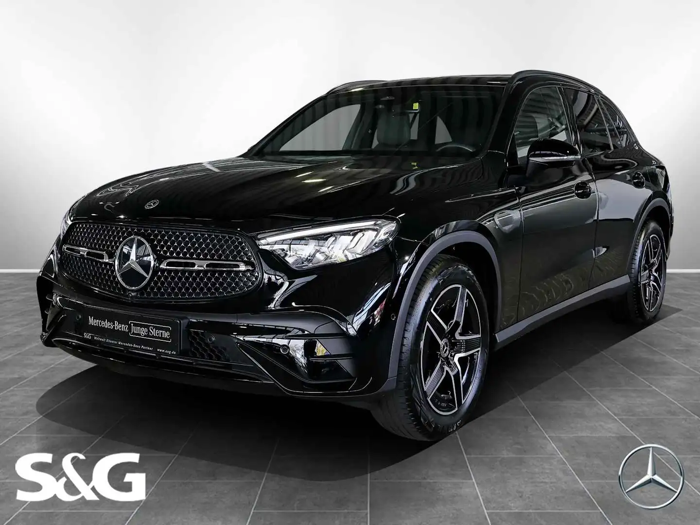 Mercedes-Benz GLC 200 4M AMG PANORAMA+TOTWINKEL+MEMORY+LED+19" Schwarz - 1