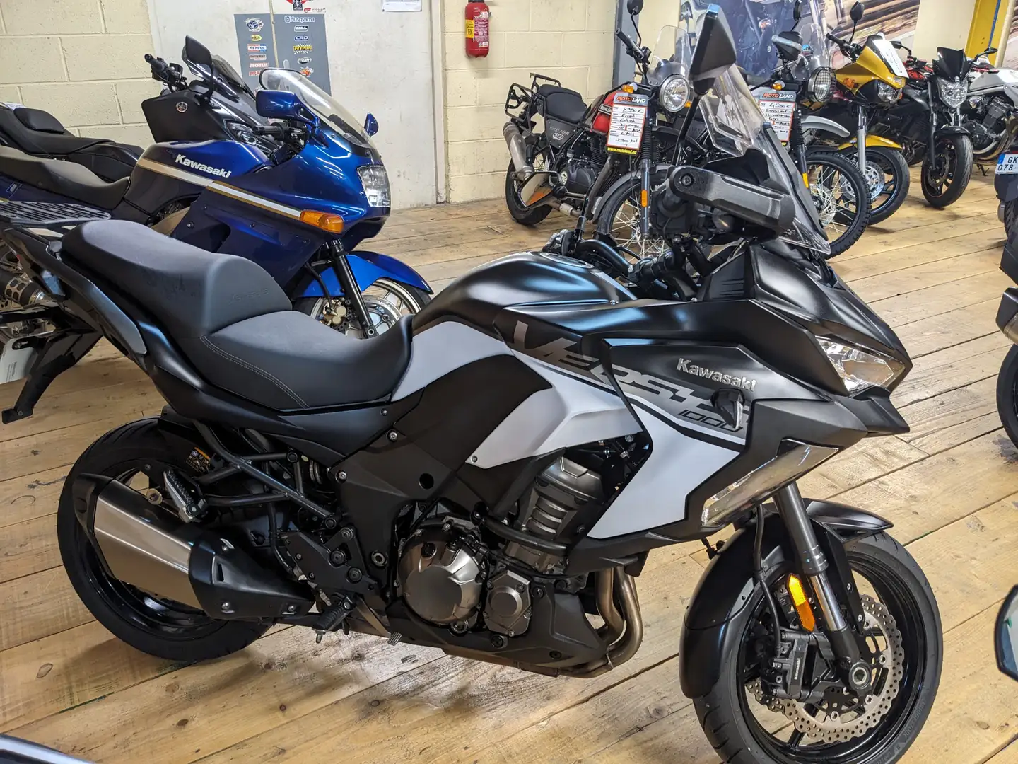 Kawasaki Versys 1000 Blanc - 1