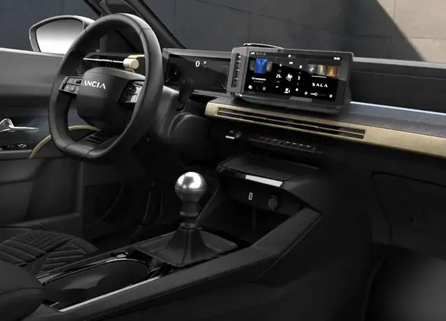 Lancia Ypsilon view 10