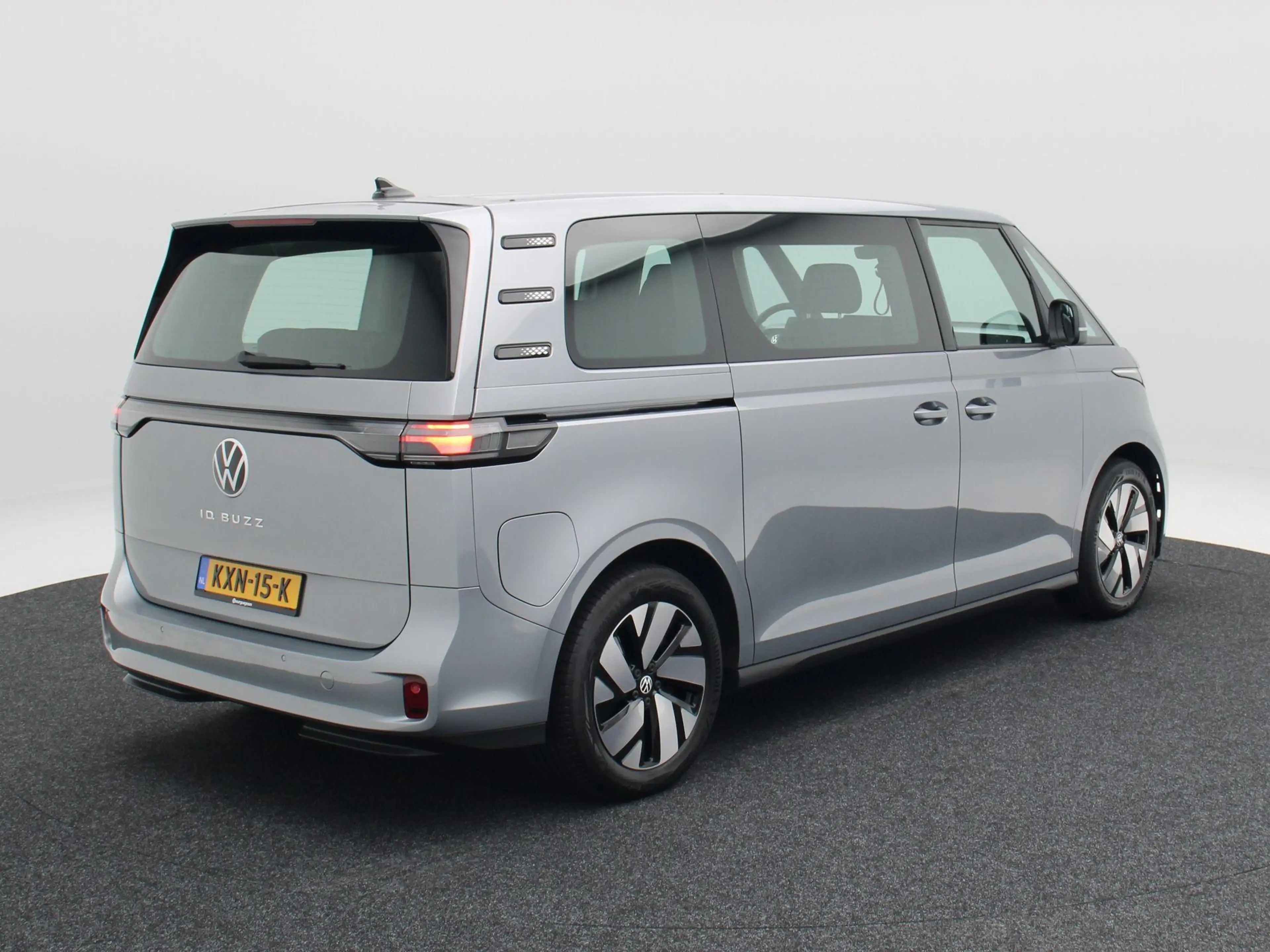 Volkswagen ID. Buzz Pro 86 kWh 286 Pk LWB 7 Persoons | Cruise Control — photo 3
