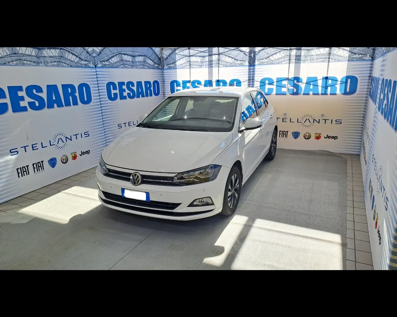 Volkswagen Polo 5 Porte 1.0 TSI Comfortline Biały - 2