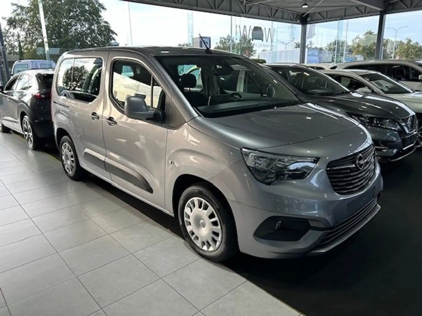 Opel Combo Life benzine, 51000km, gps Gri - 2