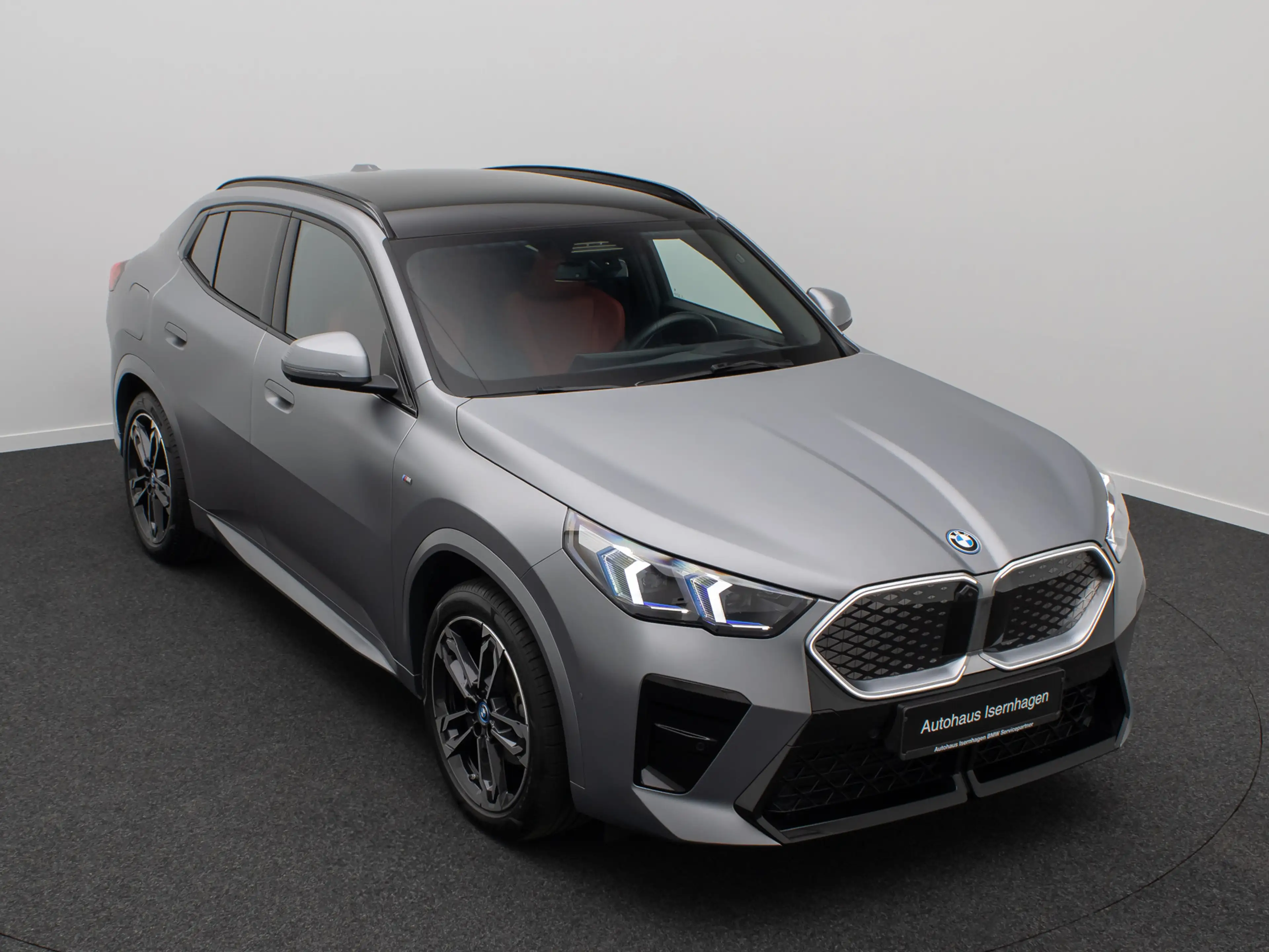 BMW iX M Sport 360°HUD DAB H K Panorama 19Zoll — photo 3