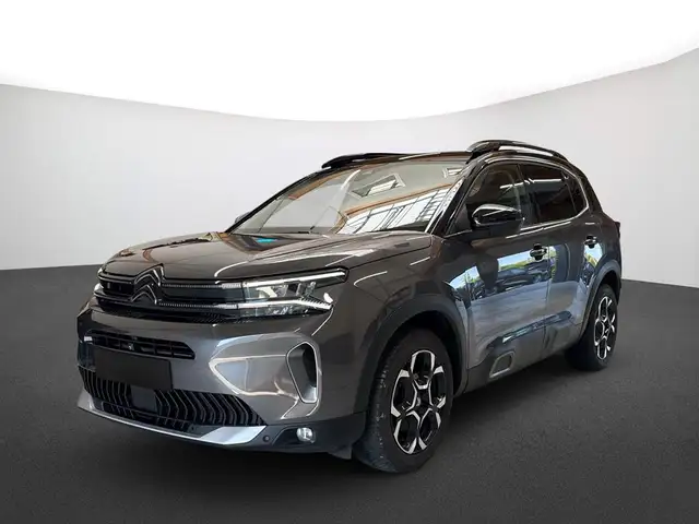 Citroen C5 Aircross view 2