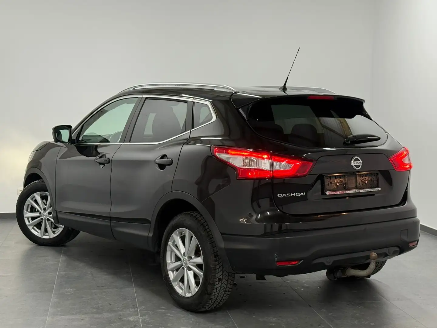 Nissan Qashqai 1.2 DIG-T 2WD Xtronic EU6 - CARNET - 1erMAIN Noir - 2