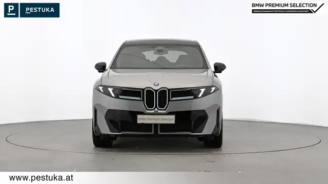 BMW iX3 50 xDrive Ansicht 2