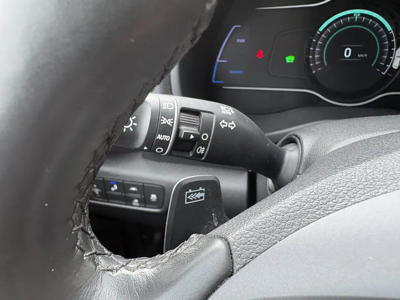 Hyundai Kona EV Premium 64 kWh, navi, cruise, camera, climate, миниатюра 20