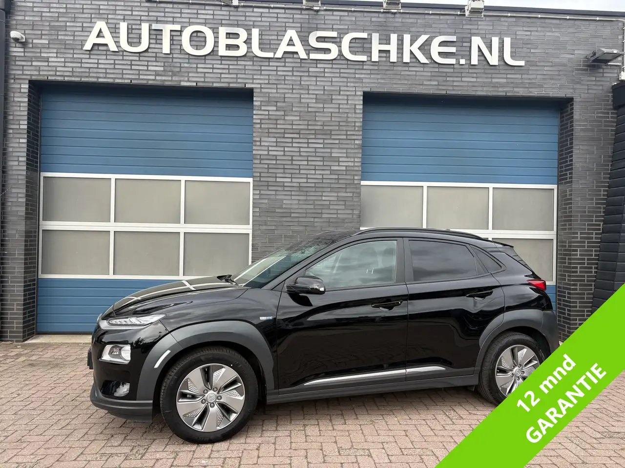 Hyundai Kona EV Premium 64 kWh, navi, cruise, camera, climate