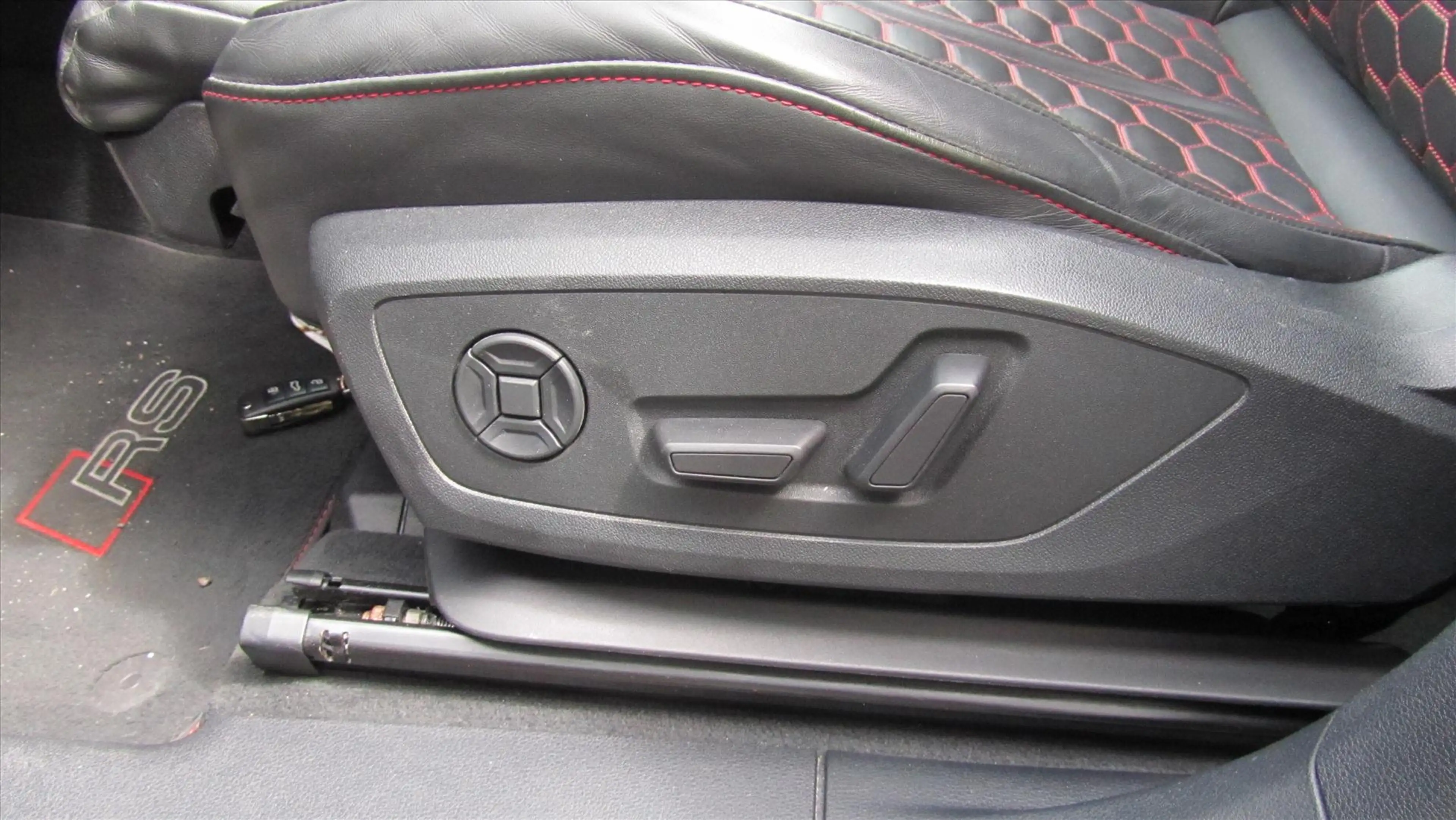 Audi RS Q3 400 pk Sportback — photo 22