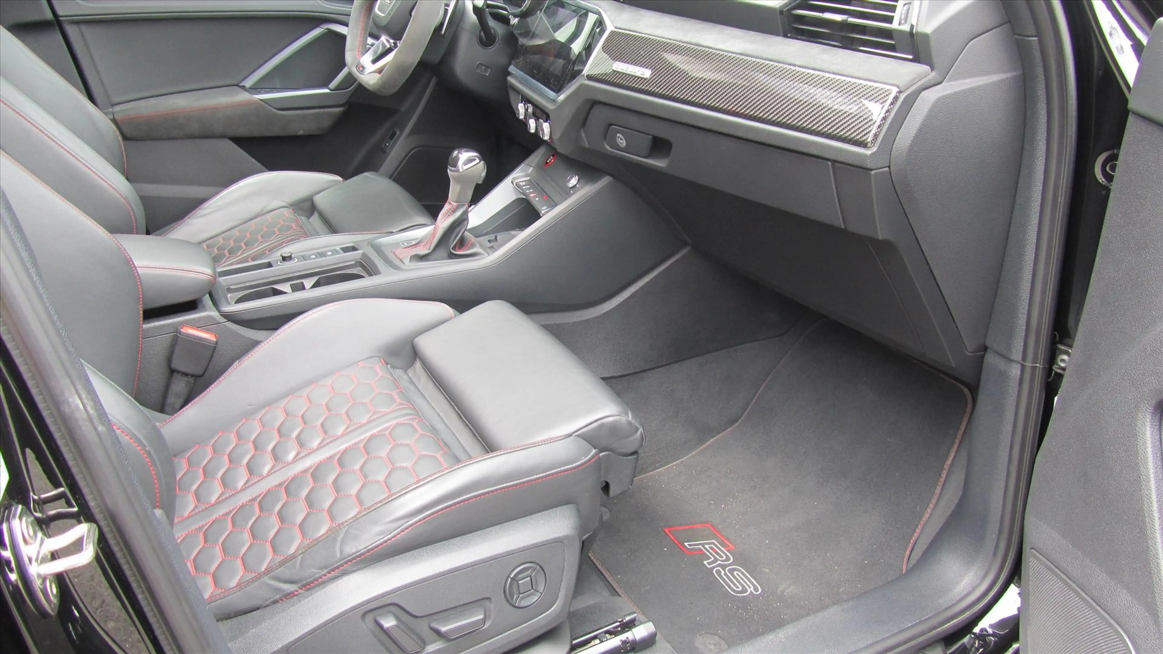 Audi RS Q3 400 pk Sportback — photo 16