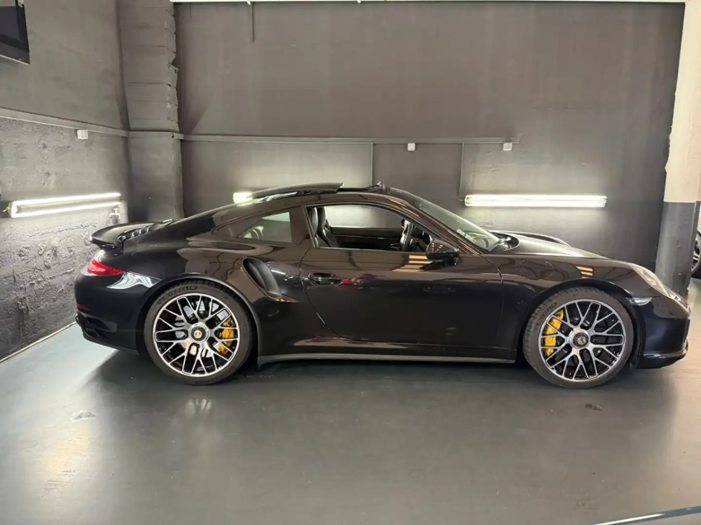 Porsche 991 991 3.8 560 TURBO S Schwarz - 2