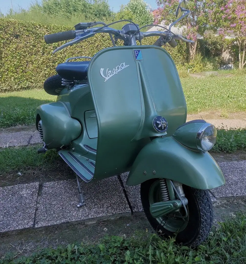 Vespa 125 V30 - 1