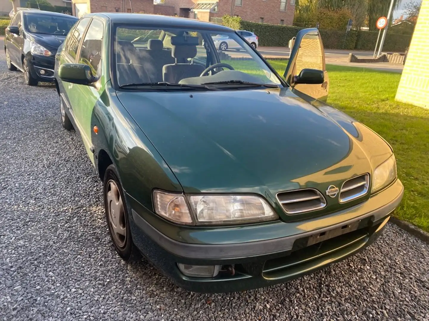 Nissan Primera Primera 2.0 SRi Vert - 1