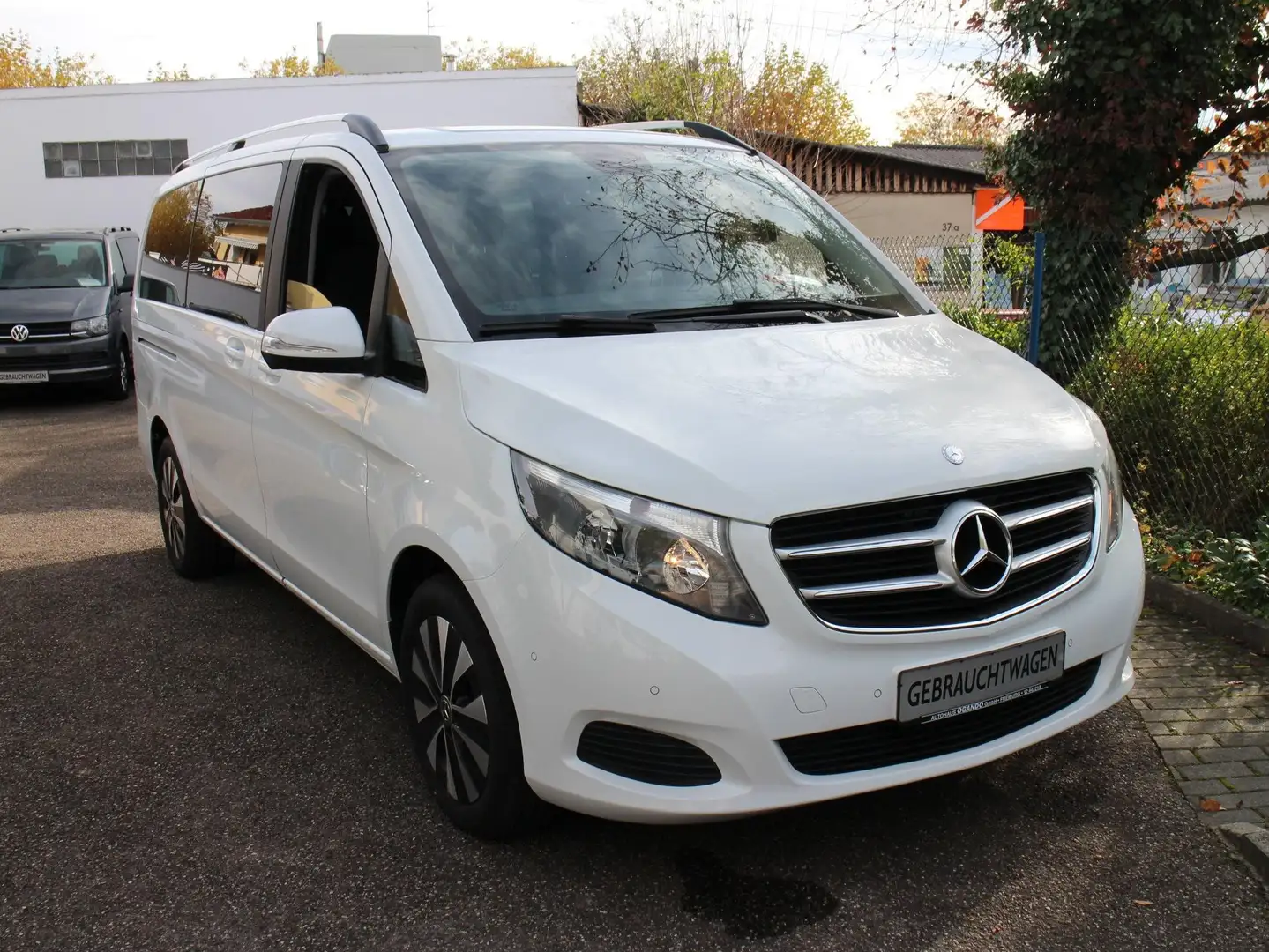 Mercedes-Benz V 220 d Aut.Lang/Navi/Klimaa/7Sitz/5.Tür/PDC/StH Weiß - 1
