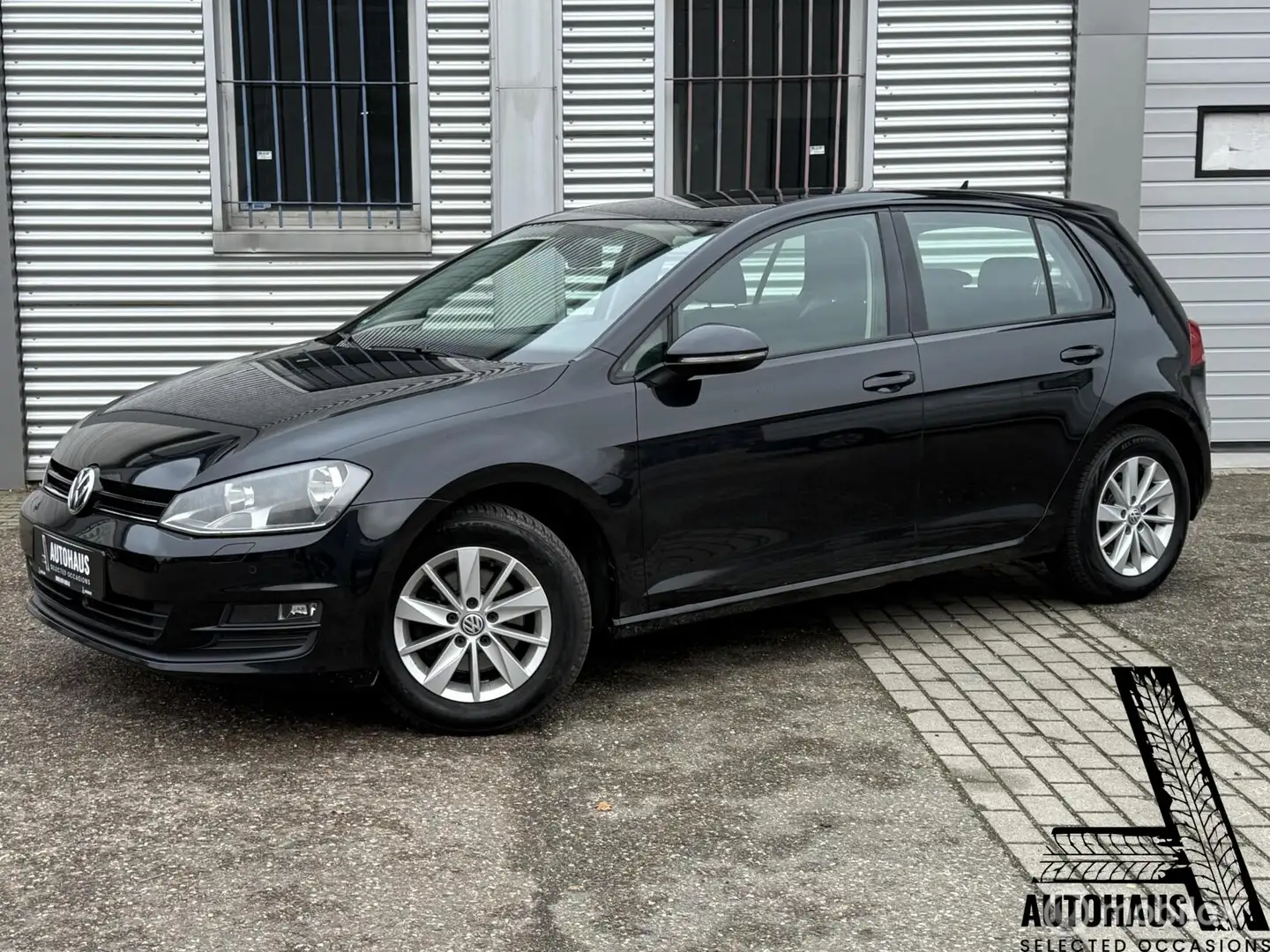 Volkswagen Golf 1.2 TSI Highline bluemotion ACC Airco Stoel Schwarz - 1