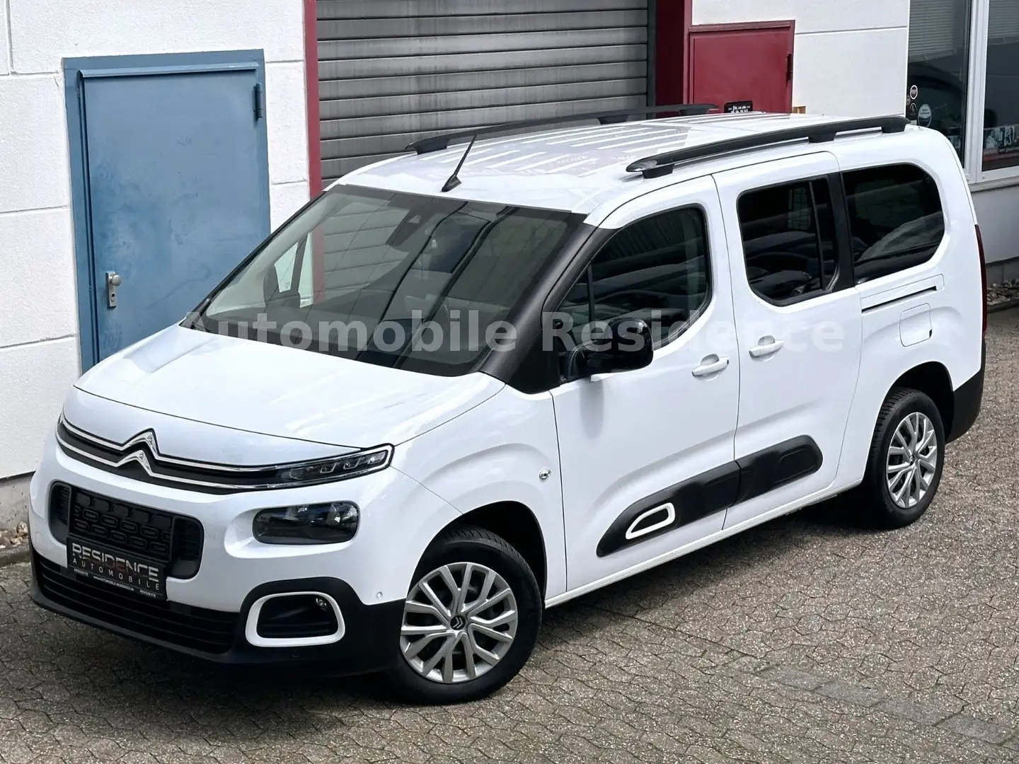 Citroen Berlingo Feel Pack XL*MFL*NAVI*SHZ*CAM*LED*PDC*T Weiß - 2
