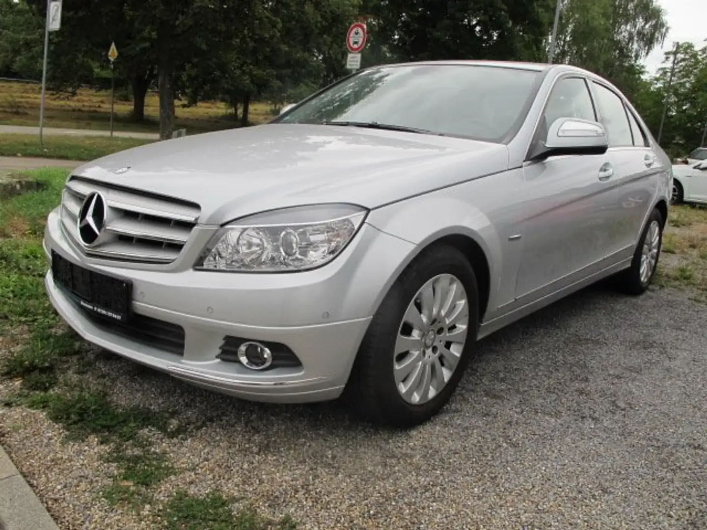 Mercedes-Benz C 180 Kompressor Automatik Elegance Argintiu - 1