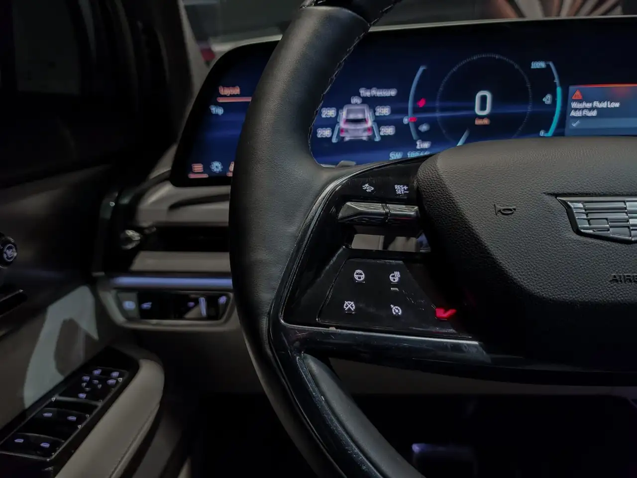 Cadillac Vistiq снимка Cadillac Vistiq