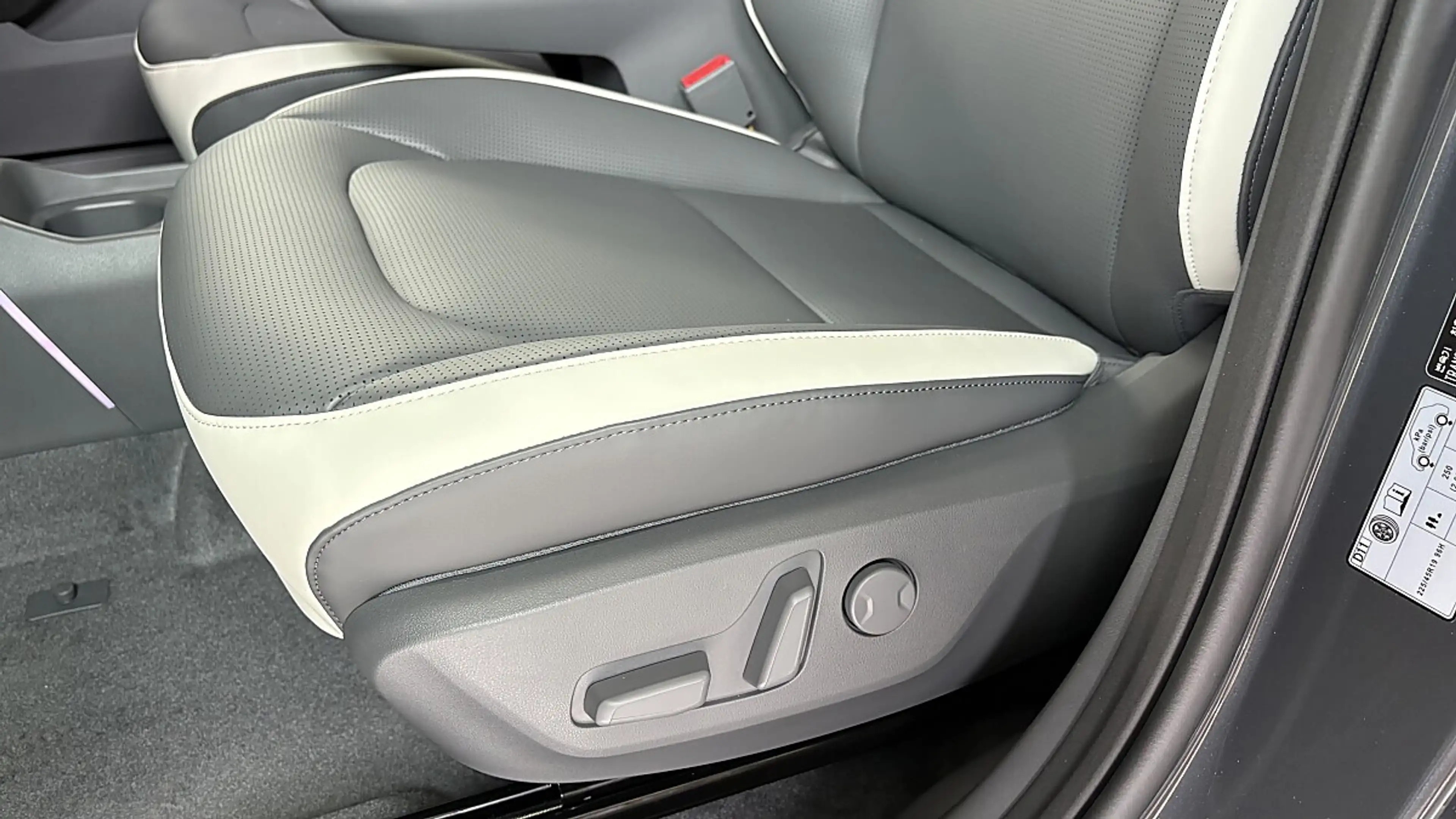 Kia EV2 4S FWD 61kWh GT-Line SD 22kW AC-Lader — photo 5