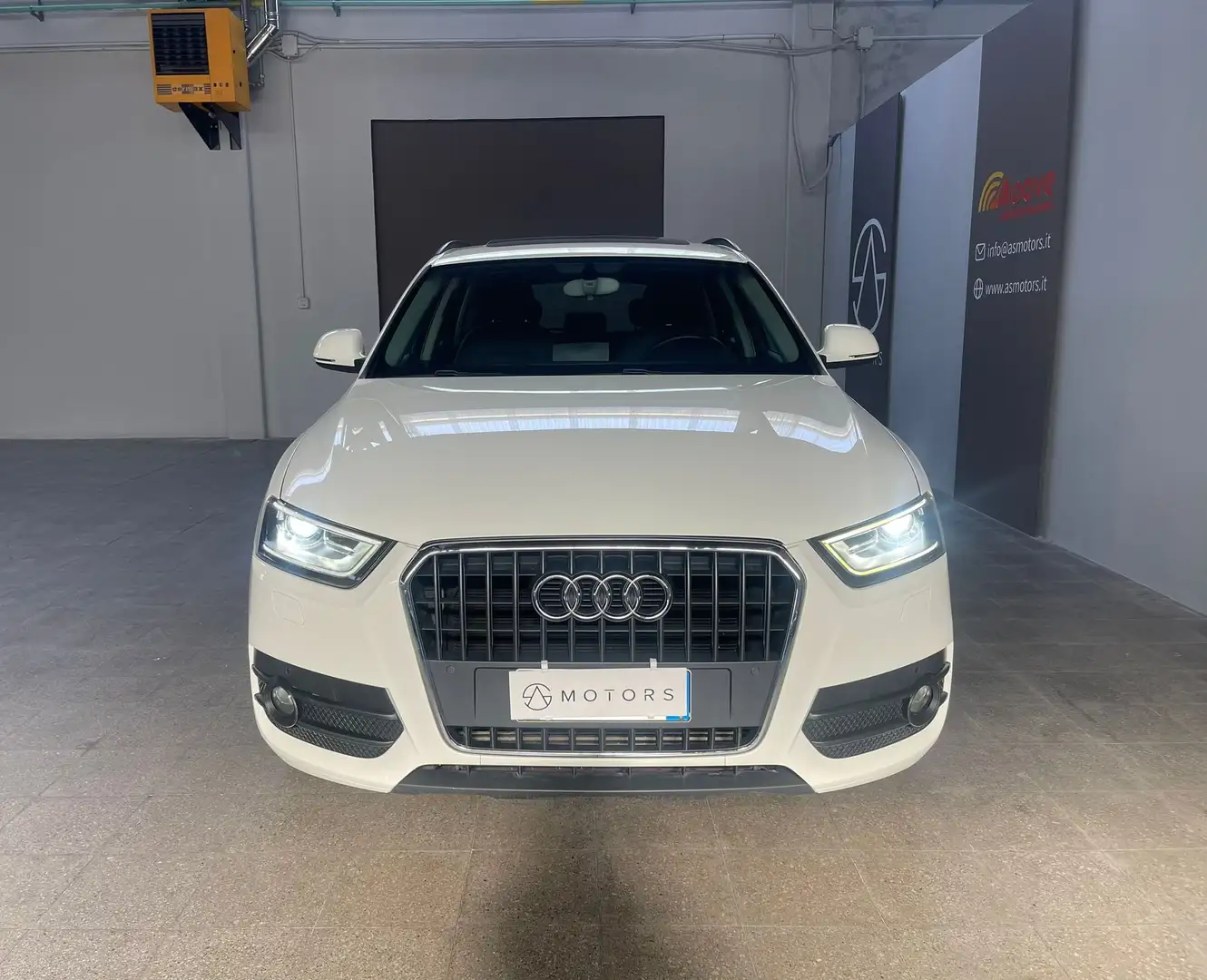 Audi Q3 Q3 I 2011 2.0 tdi Advanced Plus 140cv Bianco - 2