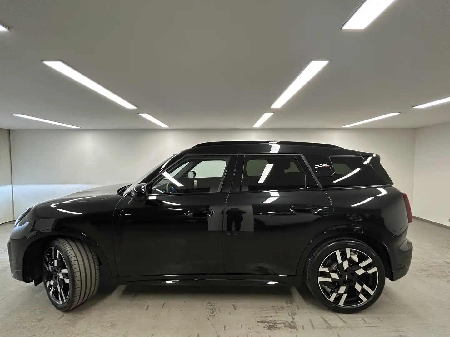 MINI Cooper Countryman Countryman C Head-Up JCW Trim Harman/Kardon DAB LE Schwarz - 2