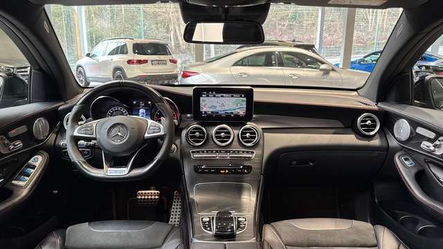 Mercedes-Benz GLC 43 AMG — photo 9